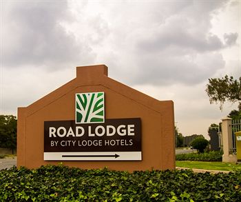 Imagen del bar/restaurante del Hotel Road Lodge Randburg. Foto 4