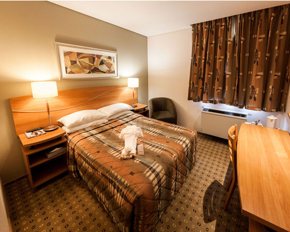 Imagen de la habitación del Hotel Road Lodge Sandton. Foto 5