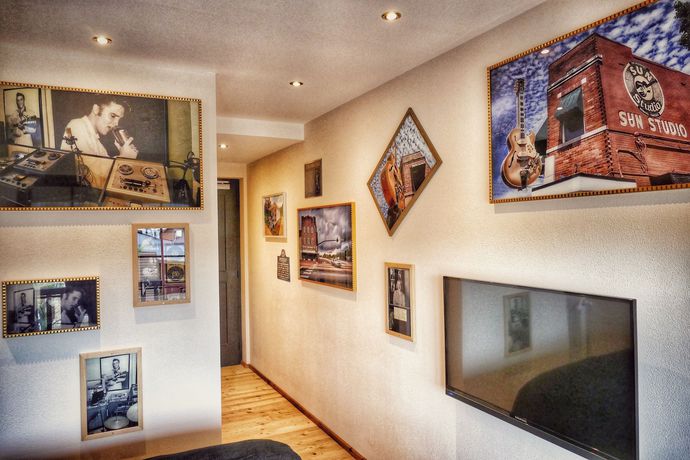Imagen de la habitación del Hotel Road Stop Neandertal. Foto 6