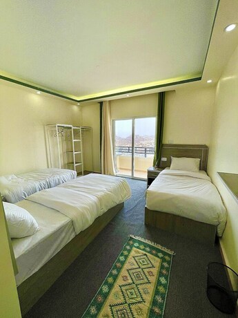 Imagen de la habitación del Hotel RoadHouse. Foto 19