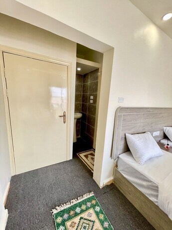 Imagen de la habitación del Hotel RoadHouse. Foto 20
