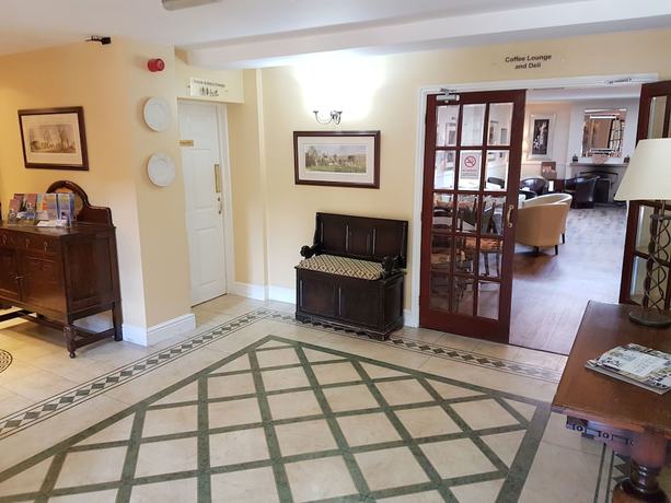 Imagen de los interiores del Hotel Roade House. Foto 11