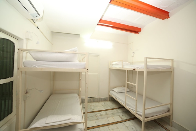 Imagen de la habitación del Hotel Roadhouse Hostel Varanasi. Foto 11