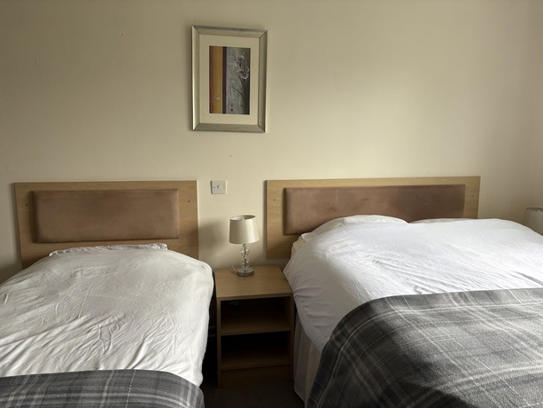 Imagen de la habitación del Hotel Roadhouse LLanwenarth. Foto 8