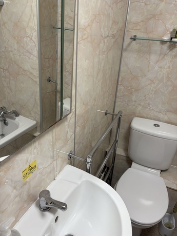 Imagen de la habitación del Hotel Roadhouse LLanwenarth. Foto 14