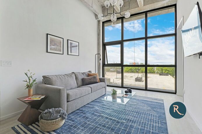 Imagen de la habitación del Hotel Roami At Little River Lofts. Foto 16