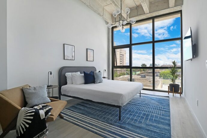 Imagen de la habitación del Hotel Roami At Little River Lofts. Foto 17