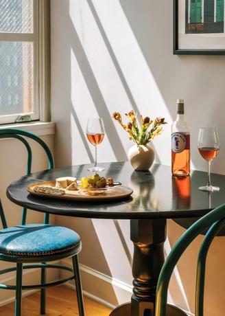 Imagen de la habitación del Hotel Roami at Duncan Plaza. Foto 9