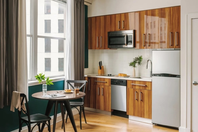 Imagen de la habitación del Hotel Roami at Duncan Plaza. Foto 13