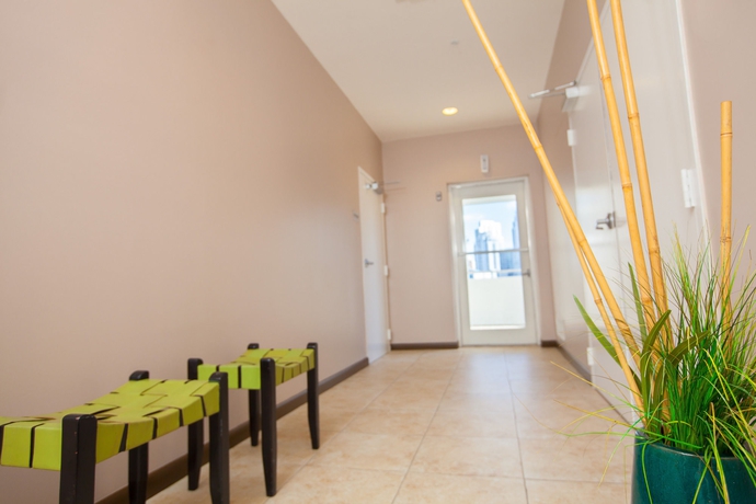 Imagen de los interiores del Hotel Roami at Habitat Brickell. Foto 12