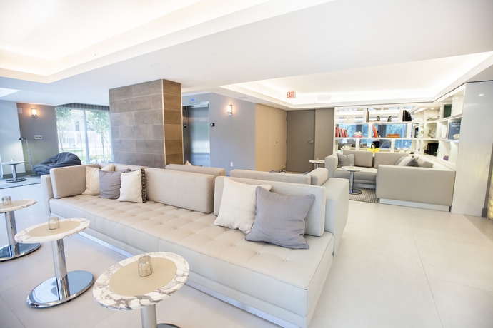 Imagen de los interiores del Hotel Roami at Habitat Brickell. Foto 16