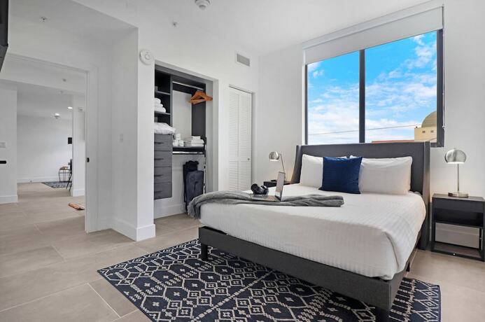 Imagen de la habitación del Hotel Roami at Metro Park. Foto 15