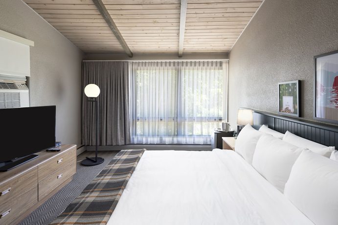 Imagen de la habitación del Hotel Roaring Brook Ranch Resort. Foto 9