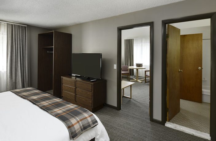 Imagen de la habitación del Hotel Roaring Brook Ranch Resort. Foto 15