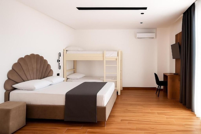 Imagen de la habitación del Hotel Roas Ksamil. Foto 4