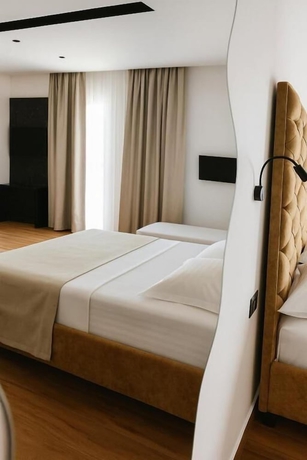 Imagen de la habitación del Hotel Roas Ksamil. Foto 10
