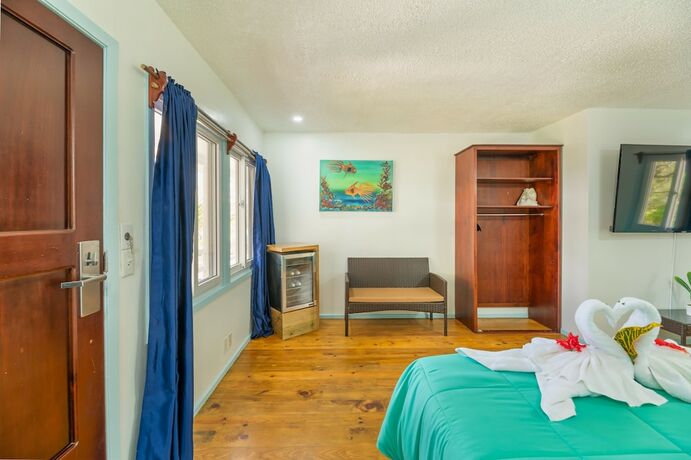 Imagen general del Hotel Roatan Yacht Club. Foto 6