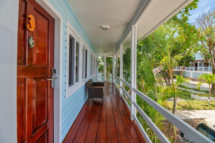 Imagen general del Hotel Roatan Yacht Club. Foto 8