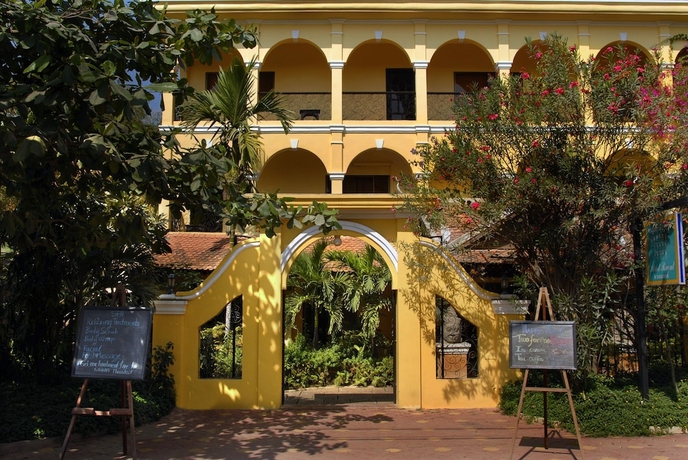 Imagen de los exteriores del Hotel Robam Inn. Foto 15