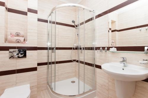 Imagen de la habitación del Hotel Robert's Port. Foto 8