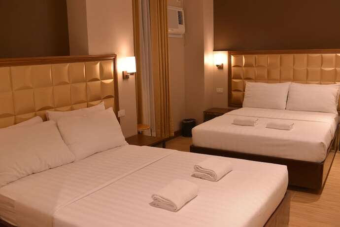 Imagen de la habitación del Hotel Robertson. Foto 18