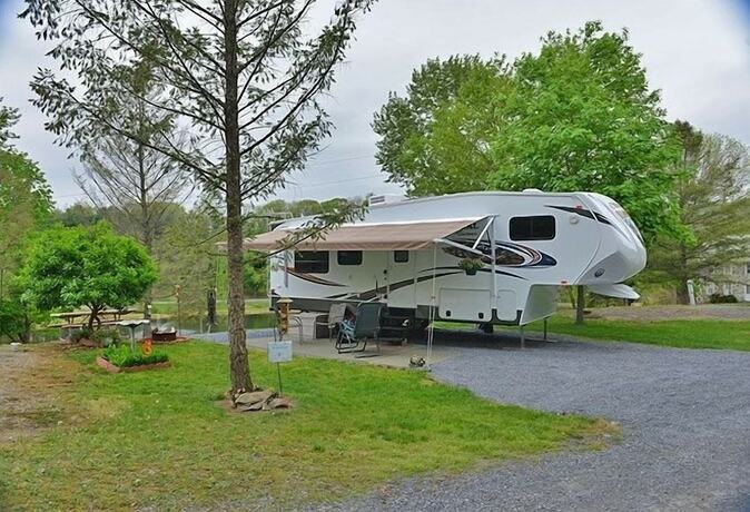 Imagen general del Hotel Robin Hill RV Resort and Campground - Caravan Park. Foto 10