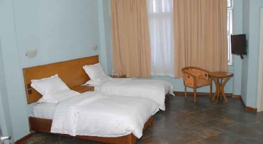 Imagen general del Hotel Robinhood Inn. Foto 4