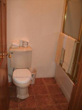 Imagen de la habitación del Hotel Robinhood Resort. Foto 7