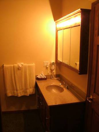 Imagen de la habitación del Hotel Robinhood Resort. Foto 8