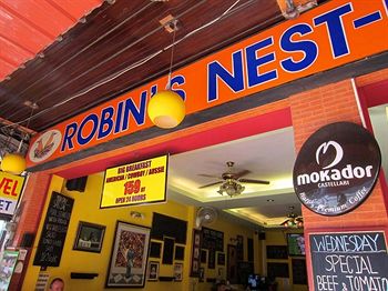 Imagen de los exteriores del Hotel Robin's Nest Guesthouse and Restaurant. Foto 13