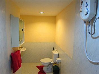 Imagen de los exteriores del Hotel Robin's Nest Guesthouse and Restaurant. Foto 14