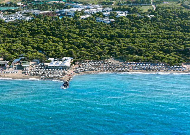 Imagen de los exteriores del Hotel Robinson Apulia - All Inclusive. Foto 10
