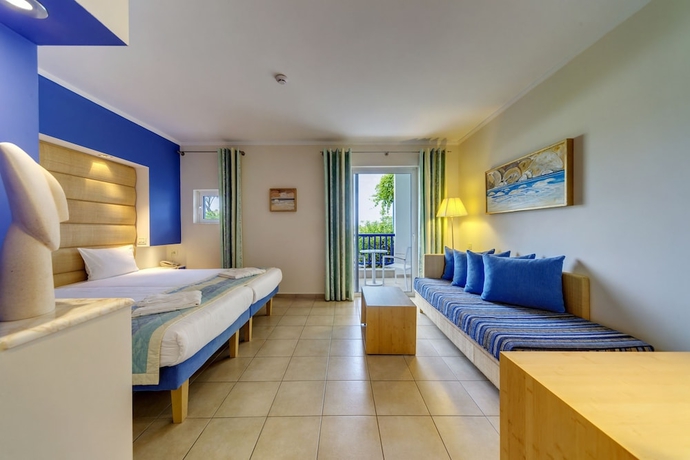 Imagen de la habitación del Hotel Robinson Club Daidalos. Foto 7