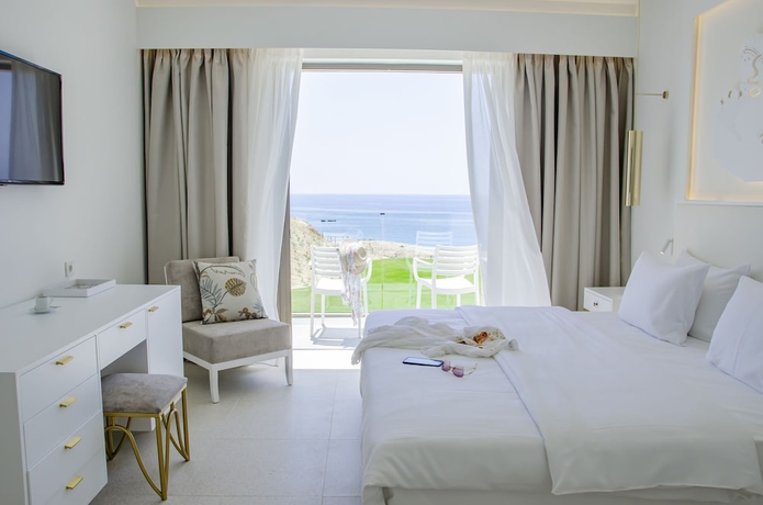 Imagen de la habitación del Hotel Robinson Ierapetra. Foto 10