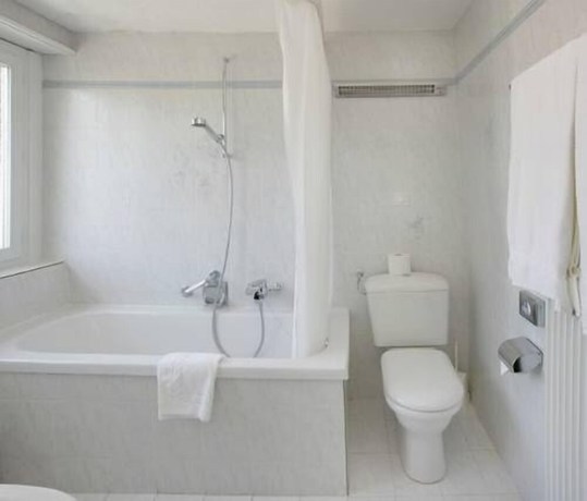 Imagen de la habitación del Hotel Robinson, Lens. Foto 9