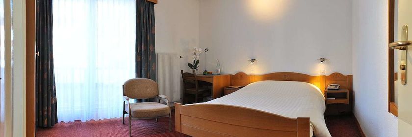 Imagen de la habitación del Hotel Robinson, Lens. Foto 10