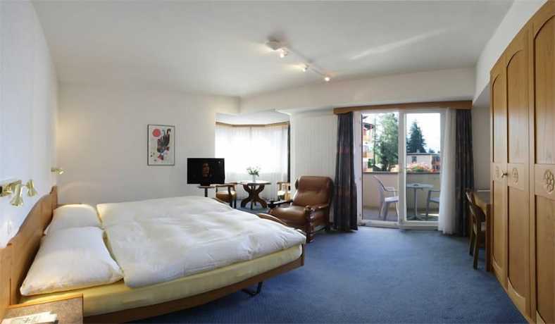 Imagen de la habitación del Hotel Robinson, Lens. Foto 18