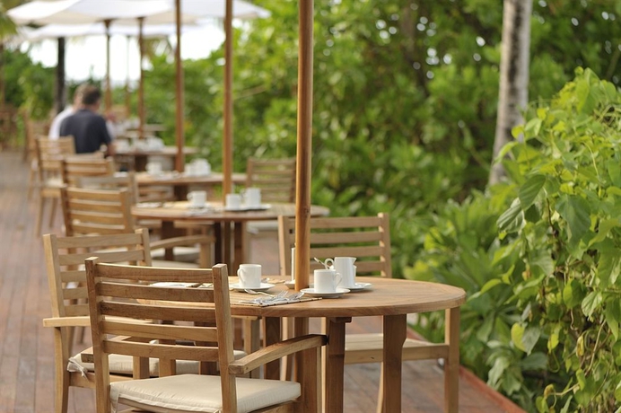 Imagen del bar/restaurante del Hotel Robinson Maldives - Adults Only - All Inclusive. Foto 4