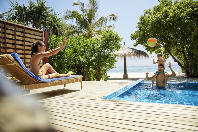 Imagen de la habitación del Hotel Robinson Noonu. Foto 11