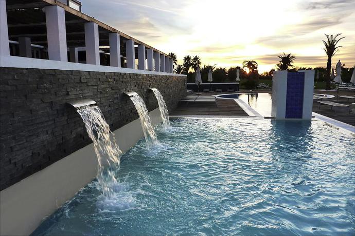 Imagen de la piscina del Hotel Robinson Quinta da Ria. Foto 9