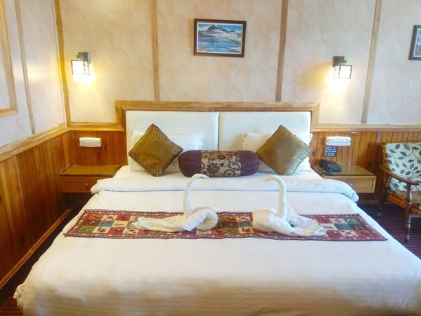 Imagen de la habitación del Hotel Robinsson Palace. Foto 14