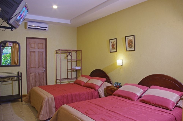Imagen de la habitación del Hotel Robledal. Foto 5