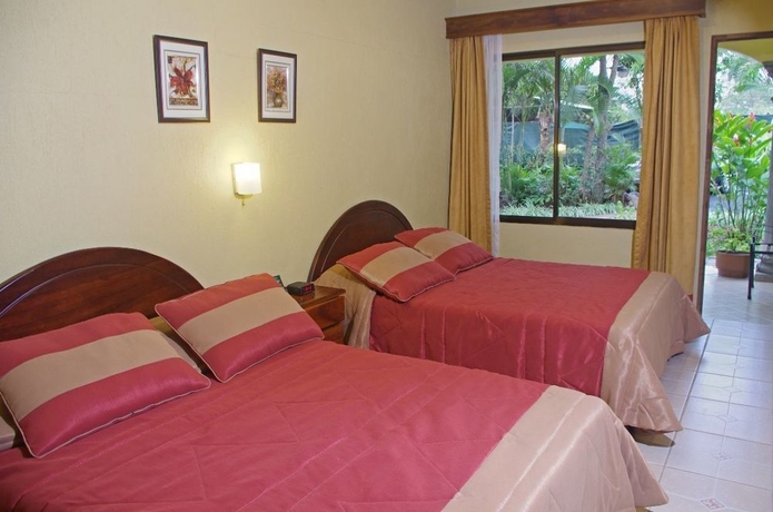 Imagen de la habitación del Hotel Robledal. Foto 7