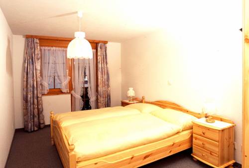 Imagen de la habitación del Hotel Roby. Foto 8