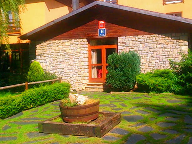 Imagen general del Hotel Roc Blanc. Foto 7