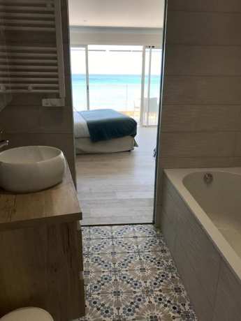 Imagen de la habitación del Hotel Roc. Foto 5