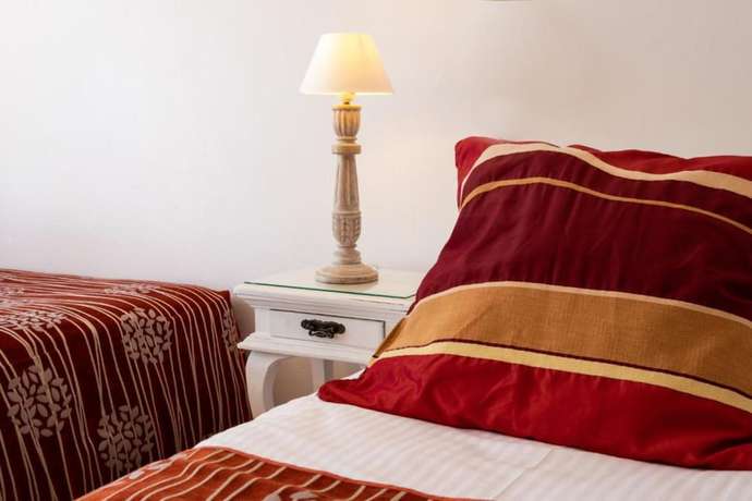 Imagen de la habitación del Hotel Roc. Foto 7