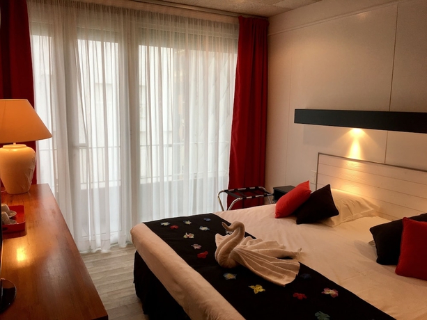 Imagen de la habitación del Hotel Roc. Foto 14