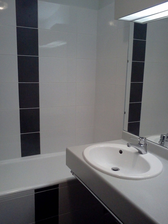 Imagen de la habitación del Hotel Roc. Foto 16