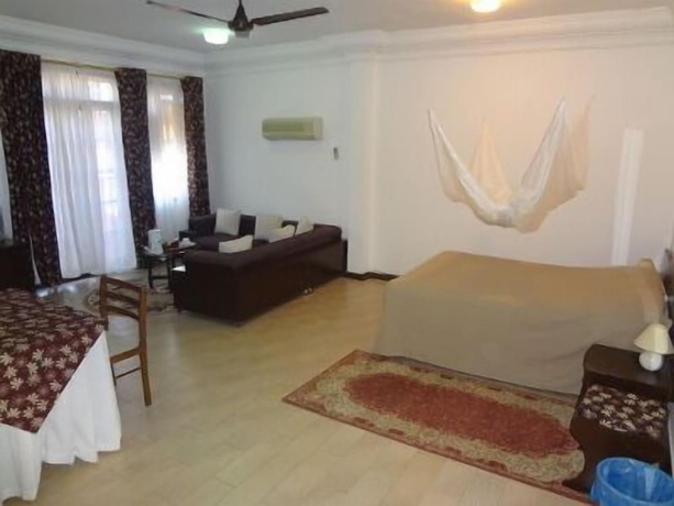 Imagen de la habitación del Hotel Roc Heights Lodge. Foto 6